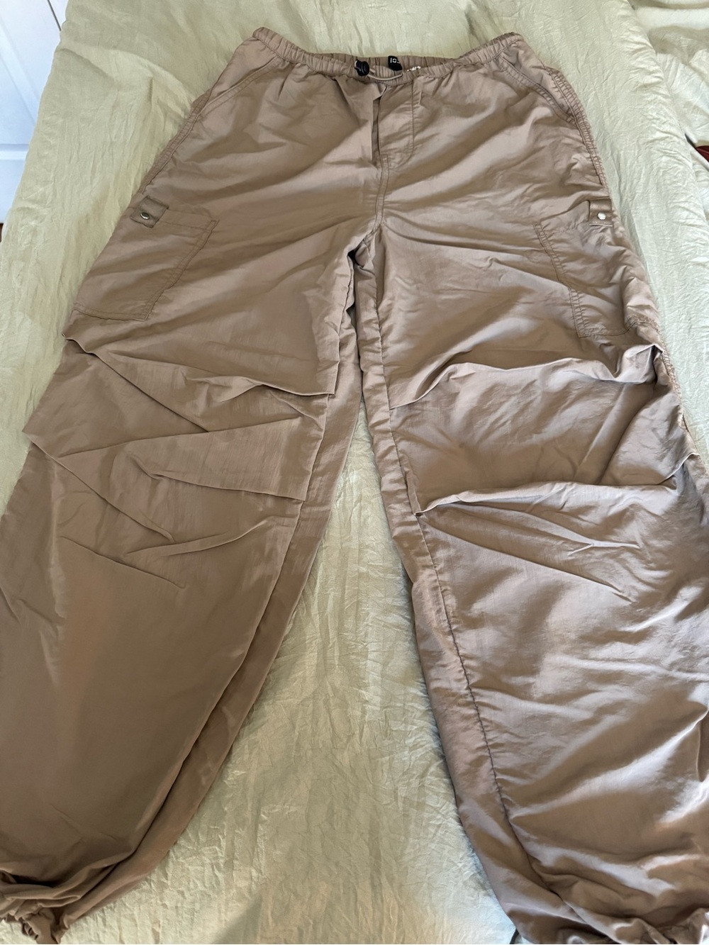 H&M Men's/ Womens Tan Cargo Jogger Pants